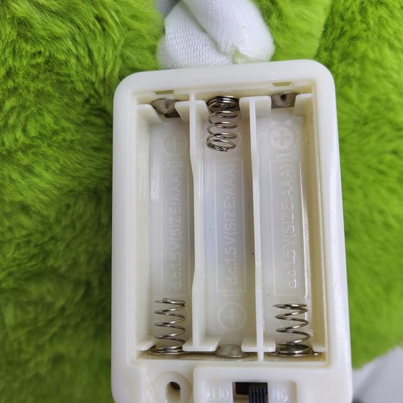 Hug Me Light Up Monster Walgreens Exclusive Plush Stuffed Animal Squishy Toy - Picture 10 of 10